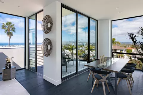 4541 Newport, San Diego, CA 92107