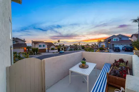 Exterior - 1853 Sunset Hill Dr, Carlsbad, CA 92008 photo 8 of 9