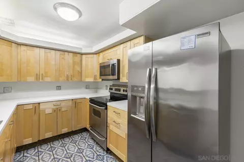 2412 Altisma Way #E, Carlsbad, CA 92009 photo 13