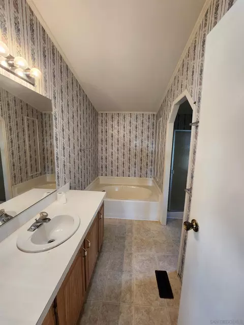 1815 Sweetwater #28, Spring Valley, CA 91977 photo 14