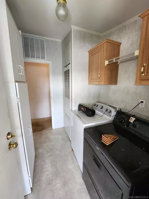 1815 Sweetwater #28, Spring Valley, CA 91977 photo 18