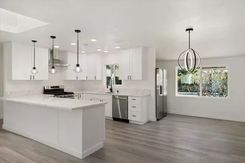Kitchen - 370 Alpine Ave, Chula Vista, CA 91910 photo 2 of 2