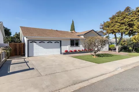 Exterior - 370 Alpine Ave, Chula Vista, CA 91910 photo 2 of 8