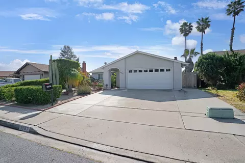 Exterior - 9767 San Diego St, Spring Valley, CA 91977 photo 7 of 11