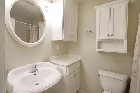 Bath - 9767 San Diego St, Spring Valley, CA 91977 photo 3 of 3