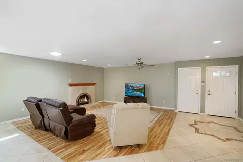 Living - 9767 San Diego St, Spring Valley, CA 91977 photo 4 of 4