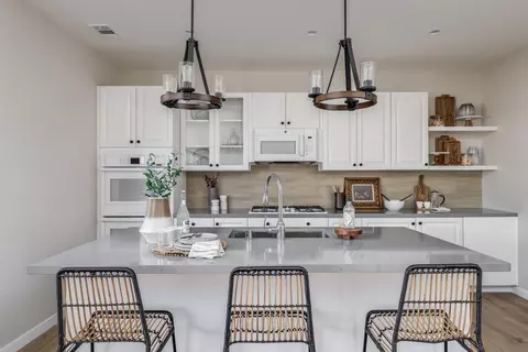 Kitchen - 788 Bennett Ave, Escondido, CA 92026 photo 3 of 4