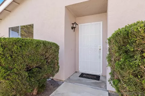 Exterior - 4297 Black Duck Way, Oceanside, CA 92057 photo 2 of 5
