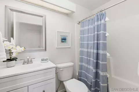 Bath - 4297 Black Duck Way, Oceanside, CA 92057 photo 3 of 3