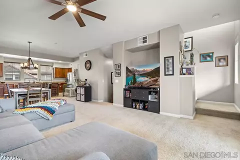 1815 Clare Ln, Santee, CA 92071