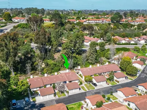View/Area - 1981 Springdale Ln, Encinitas, CA 92024 photo 4 of 13