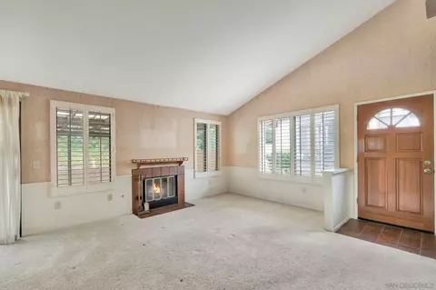 Living - 1981 Springdale Ln, Encinitas, CA 92024 photo 1 of 3