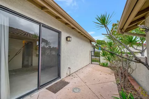 Exterior - 1981 Springdale Ln, Encinitas, CA 92024 photo 7 of 11