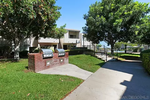 Exterior - 817 Summerhill Ct, Encinitas, CA 92024 photo 14 of 14