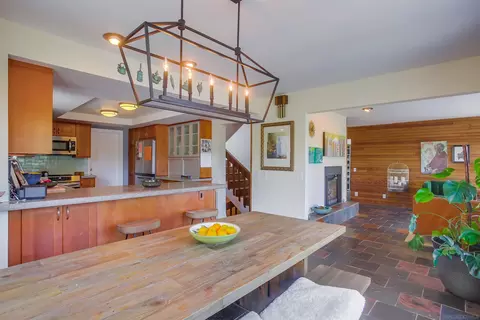Dining - 925 Berkeley Way, Vista, CA 92084 photo 3 of 3