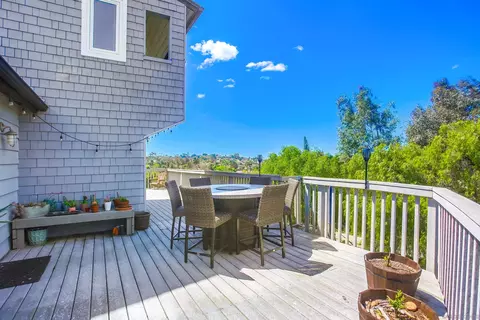 Exterior - 925 Berkeley Way, Vista, CA 92084 photo 9 of 24