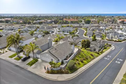 View/Area - 6905 Whitecap Dr, Carlsbad, CA 92011 photo 9 of 15