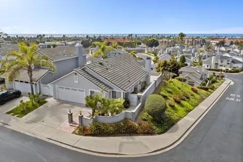 6905 Whitecap Dr, Carlsbad, CA 92011
