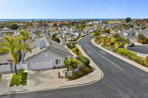 View/Area - 6905 Whitecap Dr, Carlsbad, CA 92011 photo 8 of 15