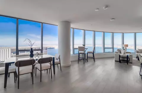 888 W E St #3202, San Diego, CA 92101