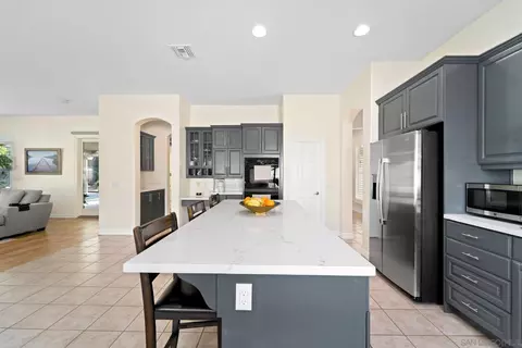 Kitchen - 12295 Stonemill Dr, Poway, CA 92064 photo 10 of 11