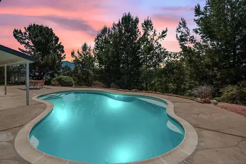 Exterior - 9841 Mozelle Ln, La Mesa, CA 91941 photo 6 of 9