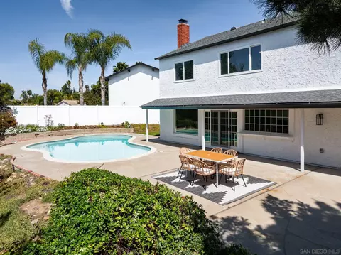 Exterior - 9841 Mozelle Ln, La Mesa, CA 91941 photo 8 of 9