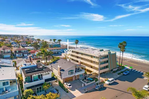 149 Walnut Ave, Carlsbad, CA 92008