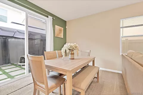 Dining - 10719 Porter Ter, Spring Valley, CA 91978 photo 3 of 4
