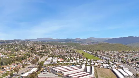 View/Area - 10719 Porter Ter, Spring Valley, CA 91978 photo 7 of 9