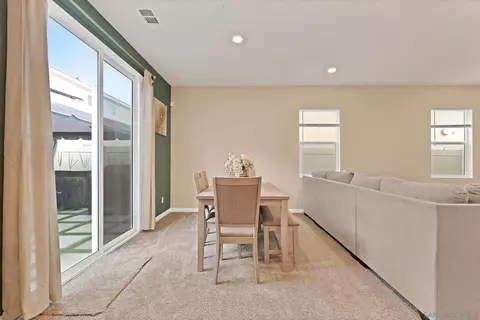 Dining - 10719 Porter Ter, Spring Valley, CA 91978 photo 2 of 4