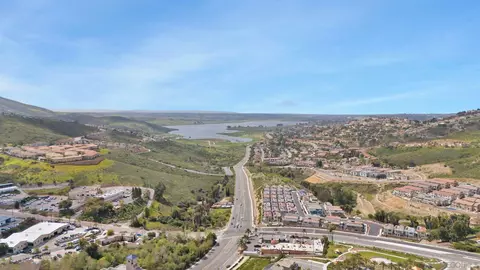 View/Area - 10719 Porter Ter, Spring Valley, CA 91978 photo 6 of 9