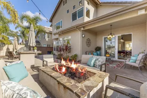 Exterior - 8004 Eclipse Rd, San Diego, CA 92129 photo 9 of 19