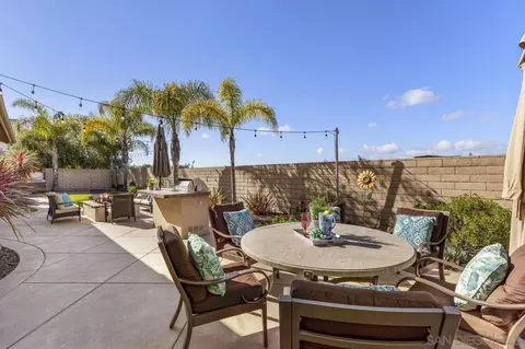 Exterior - 8004 Eclipse Rd, San Diego, CA 92129 photo 7 of 19