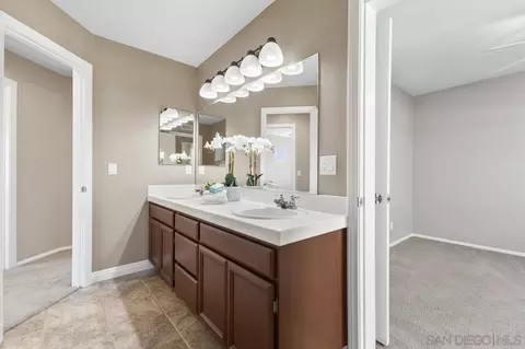 Bath - 8004 Eclipse Rd, San Diego, CA 92129 photo 6 of 7
