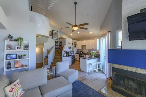 1399 Serena Cir #1, Chula Vista, CA 91910