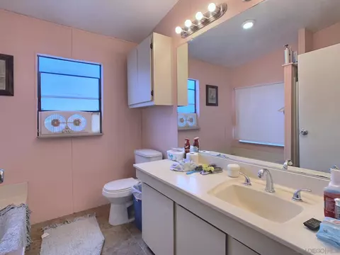 Bath - 2056 Old Bend Rd, El Cajon, CA 92021 photo 1 of 1