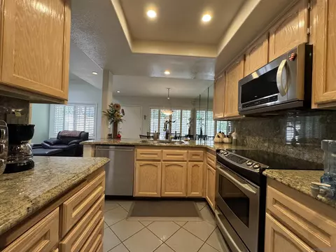 Kitchen - 5430 Baltimore Dr #22, La Mesa, CA 91942 photo 4 of 5