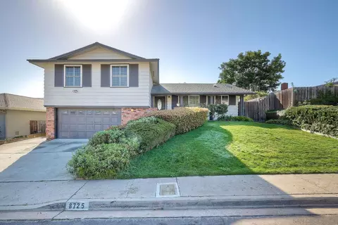 8725 Mulvaney Dr, San Diego, CA 92119