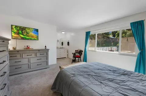 Bedroom - 3635 Oak Cliff Dr, Fallbrook, CA 92028 photo 2 of 5