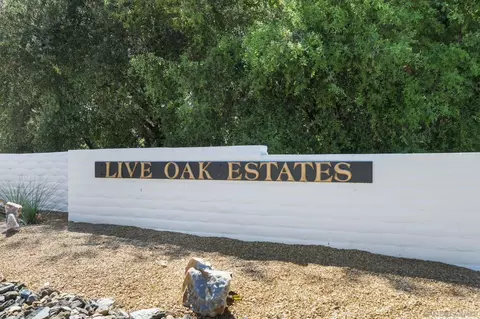 View/Area - 3635 Oak Cliff Dr, Fallbrook, CA 92028 photo 6 of 6