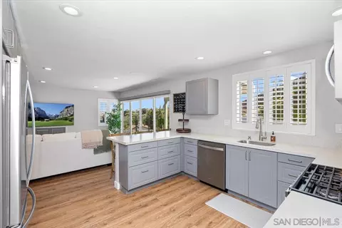 Kitchen - 2652 Brown Dr, El Cajon, CA 92020 photo 2 of 2