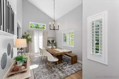 Dining - 2652 Brown Dr, El Cajon, CA 92020 photo 2 of 4