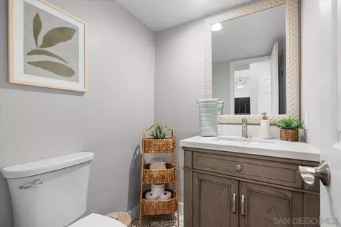 Bath - 2652 Brown Dr, El Cajon, CA 92020 photo 1 of 4