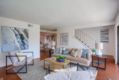 3260 Caminito Ameca, La Jolla, CA 92037