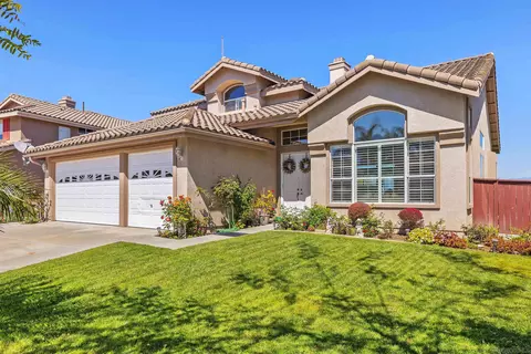 5213 Palmera Dr, Oceanside, CA 92056