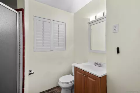 Bath - 1715 Pepper Dr, El Cajon, CA 92021 photo 3 of 4