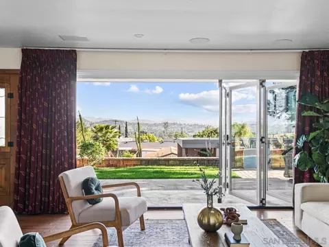 1715 Pepper Dr, El Cajon, CA 92021