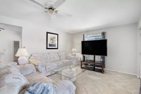 Living - 44473 Calexico Ave, Jacumba, CA 91934 photo 4 of 7