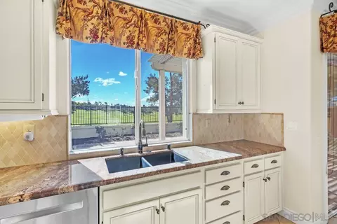 302 Crownview Ct, San Marcos, CA 92069 photo 18